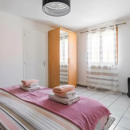 Grand T2 50m2 - 10min Paris Orly - Jacuzzi - Fan Apartamento